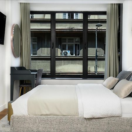 Urban Downtown Luxury Rooms And Suites Belgrado Buitenkant foto