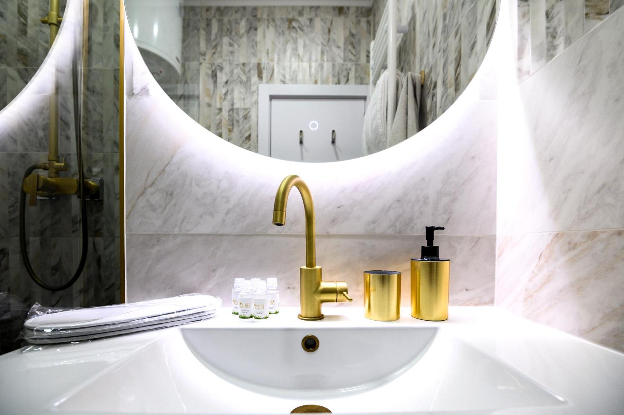 Urban Downtown Luxury Rooms And Suites Belgrado Buitenkant foto