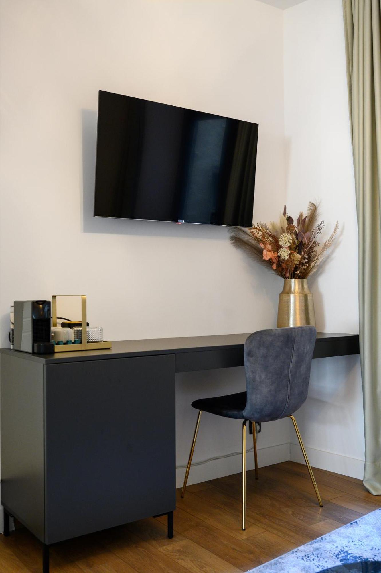 Urban Downtown Luxury Rooms And Suites Belgrado Buitenkant foto