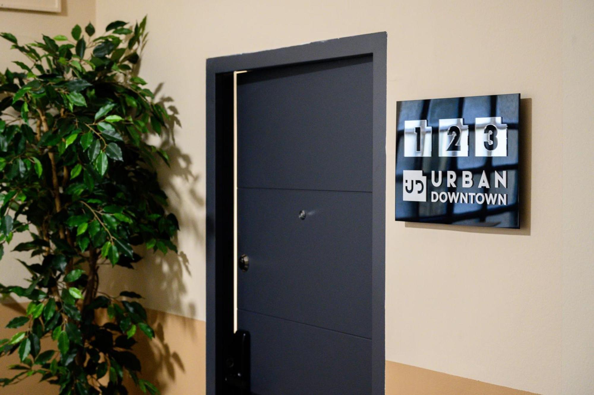 Urban Downtown Luxury Rooms And Suites Belgrado Kamer foto